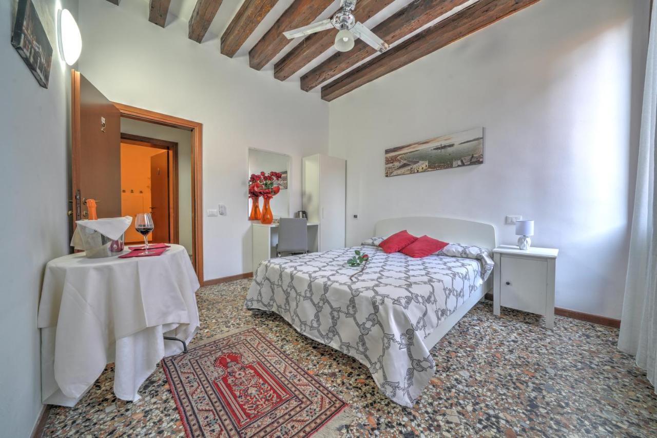 Residenza Briati Hotel Venice Luaran gambar