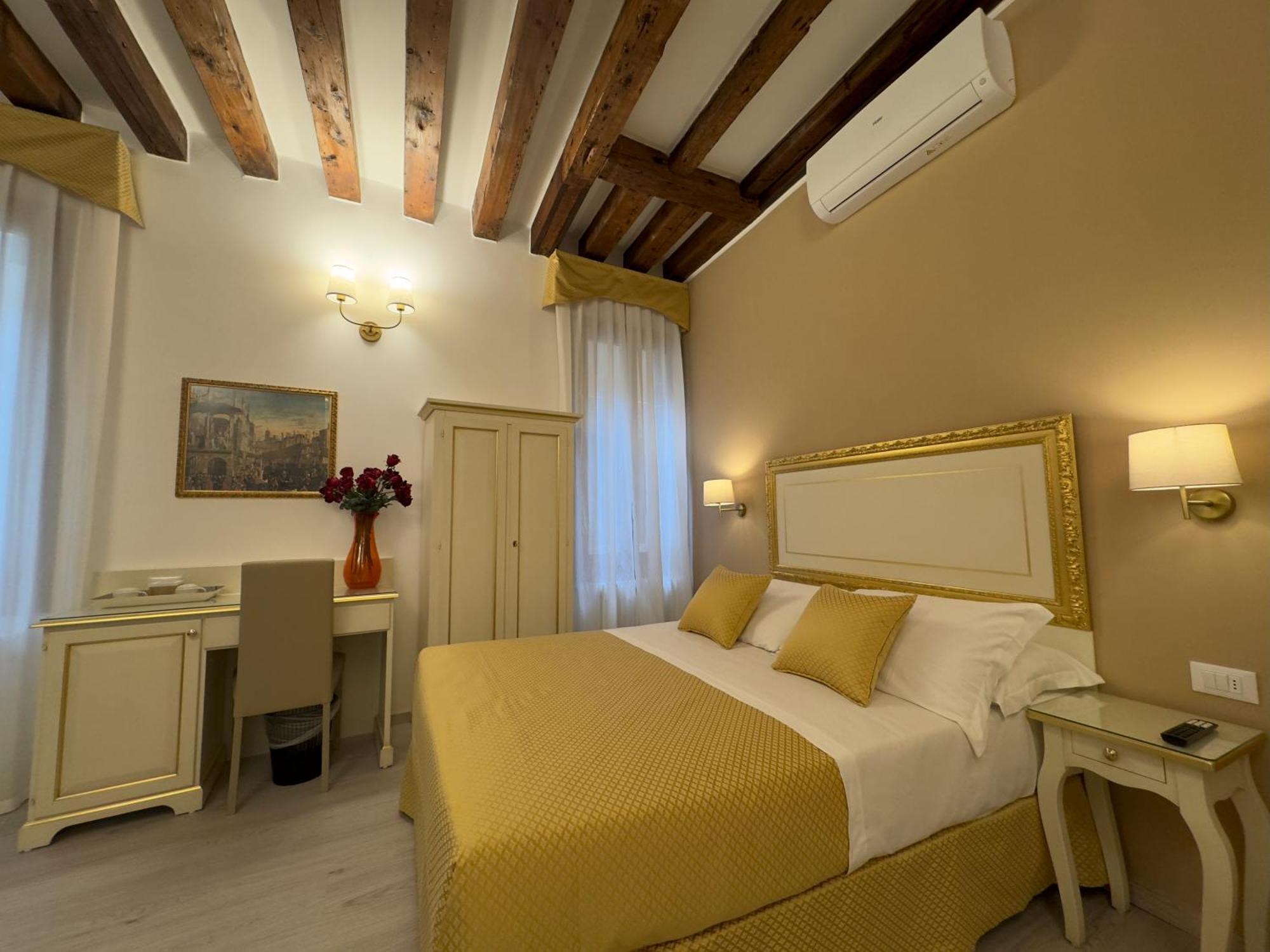 Residenza Briati Hotel Venice Luaran gambar